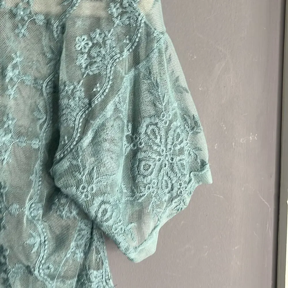 Suzanne Betro Gray Sheer Lace Crochet Long Top Medium